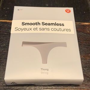Lululemon seamless thong
